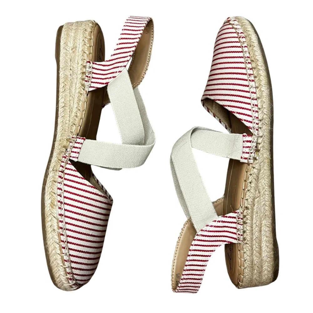 Abella True Comfort red striped espadrille shoes size 8.5